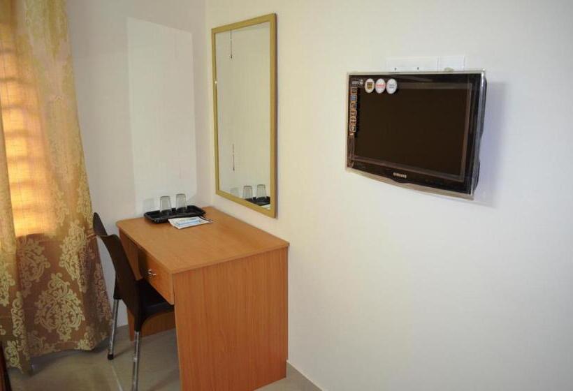 디럭스 룸, Prathiba Heritage