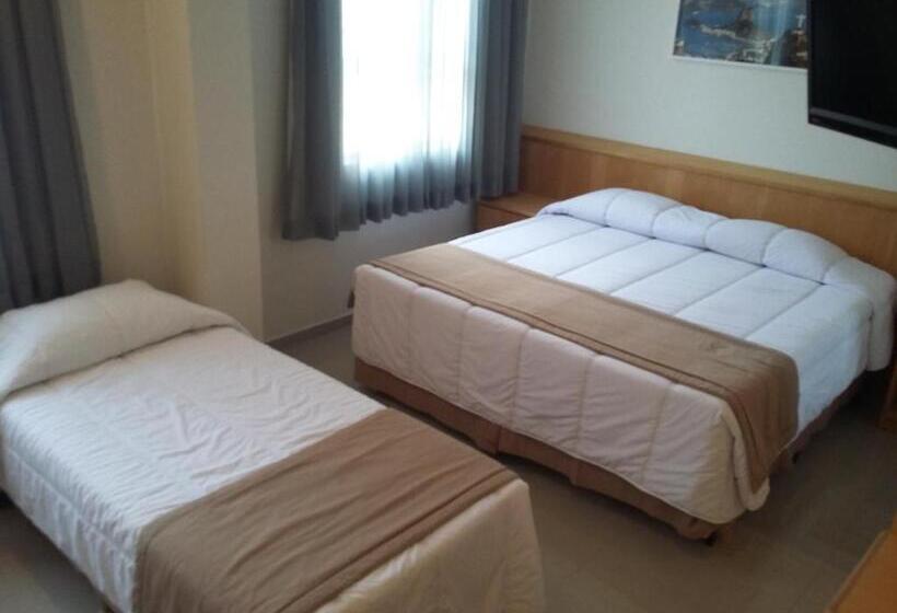 Quarto Familiar, Saionara