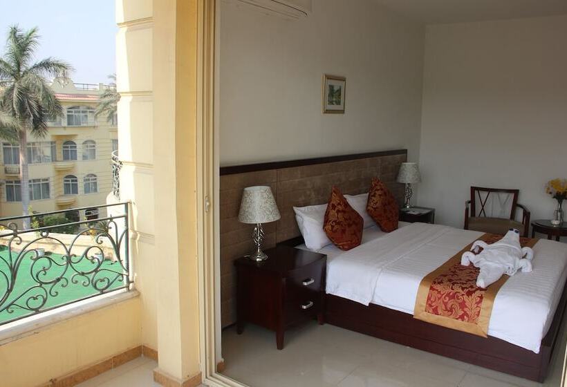 Quarto superior, Soluxe Cairo