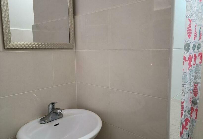 اتاق استاندارد سه تخته با بالکن, Posada La Hamaca