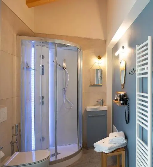 Deluxe-studio, D Artemisia Chambres D Hôtes