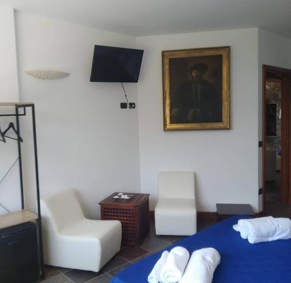 חדר סטנדרט עם מיטת קינג, Elios Bed And Breakfast In Villa   Fuscaldo