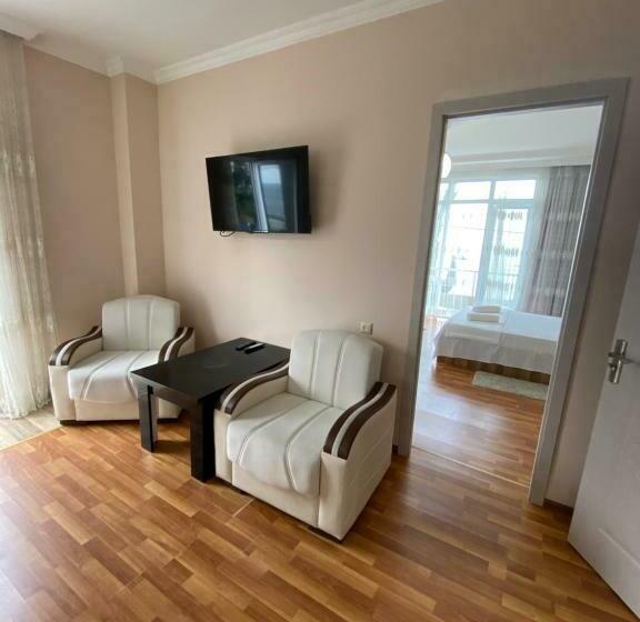 اتاق خانوادگی با چشمانداز دریا, Sarpi Hotel Numa