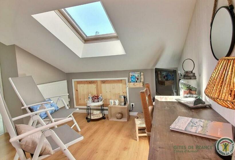 غرفة ديلوكس, L Araukaria