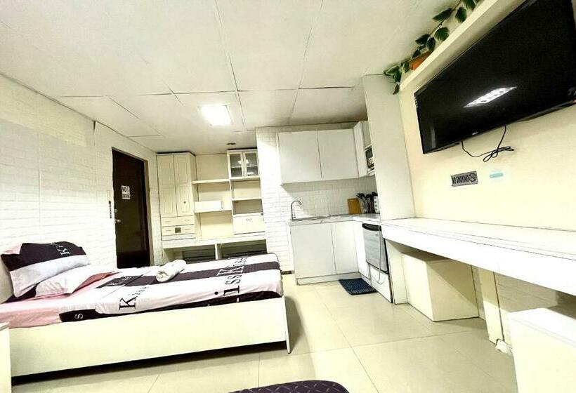 חדר סטנדרט, Oyo 910 Sabaidee Suites