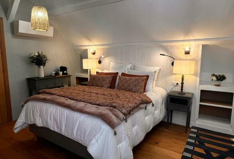 标准间, La Plonploniere