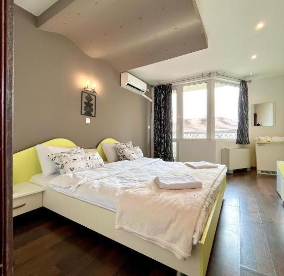 标准间, Sea And Mountain