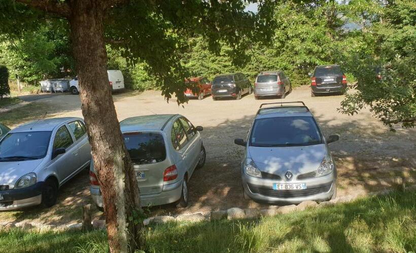 샬레, Les Chalets De La Margeride