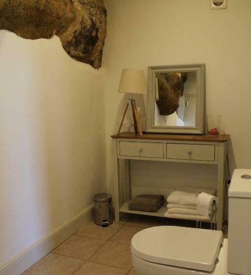 스탠다드 룸, Le Haut Repaire