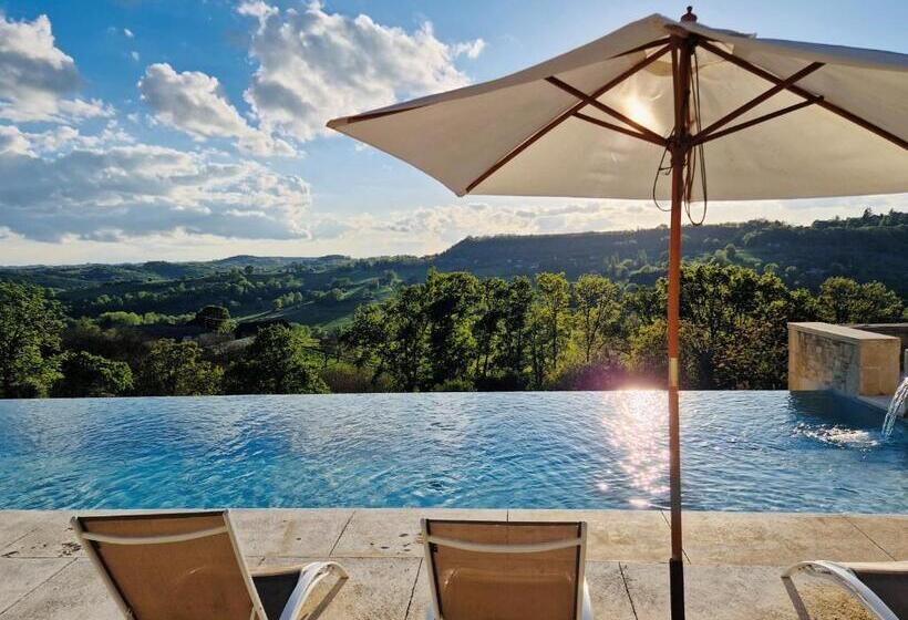 Standard Tent, Le Haut Repaire