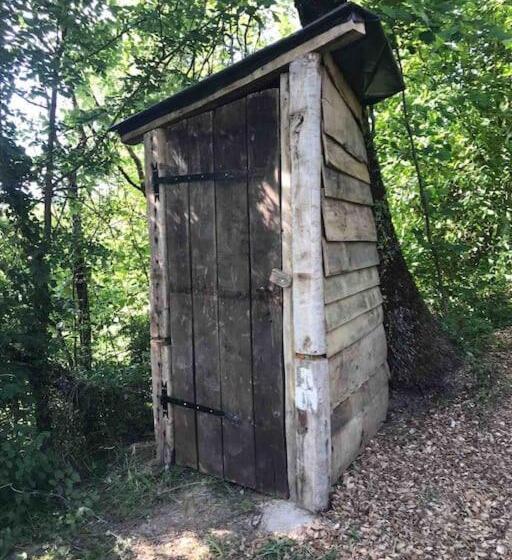 Standard Tent, Le Haut Repaire