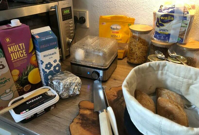 带共用浴室的标准房间, Helts B&b Helts Guesthouse