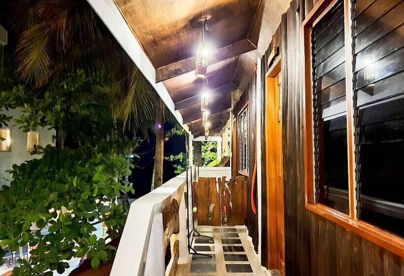 수피리어 룸 측면 바다 전망, Cocoloco Beach Resort