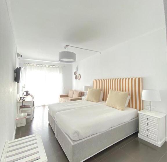 غرفة سوبيريور مطلّة علي البحر, Hs Milfontes Beach   Duna Parque Resorts & Hotels