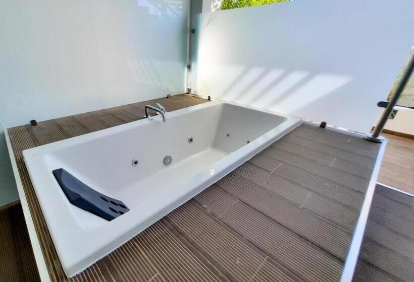 غرفة قياسية مزوَّدة بجاكوزي, Hs Milfontes Beach   Duna Parque Resorts & Hotels