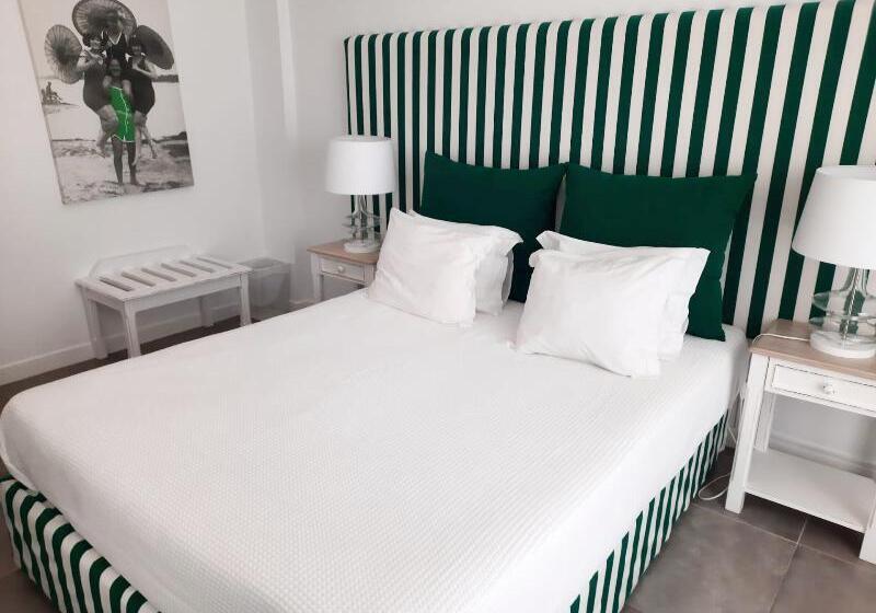 غرفة قياسية مطلّة علي حمام السباحة, Hs Milfontes Beach   Duna Parque Resorts & Hotels