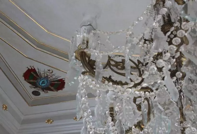 سوییت, Palais Bayram