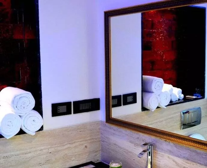 プールの見えるデラックスルーム, Planet Hollywood Beach Resort Goa