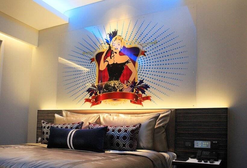 חדר דלוקס נוף בריכה, Planet Hollywood Beach Resort Goa