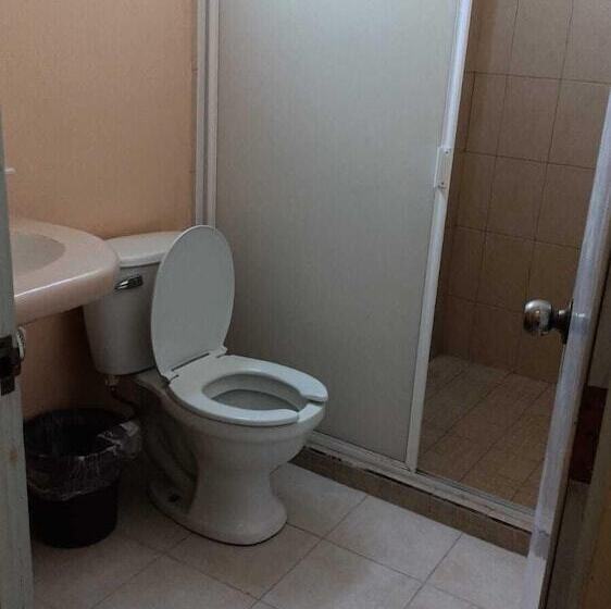 标准间, Tradicional Savaro Sa De Cv