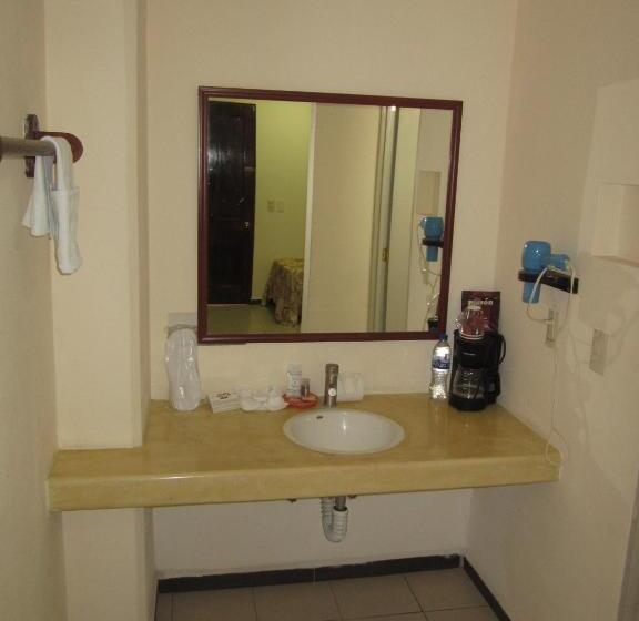 标准间, Tradicional Savaro Sa De Cv