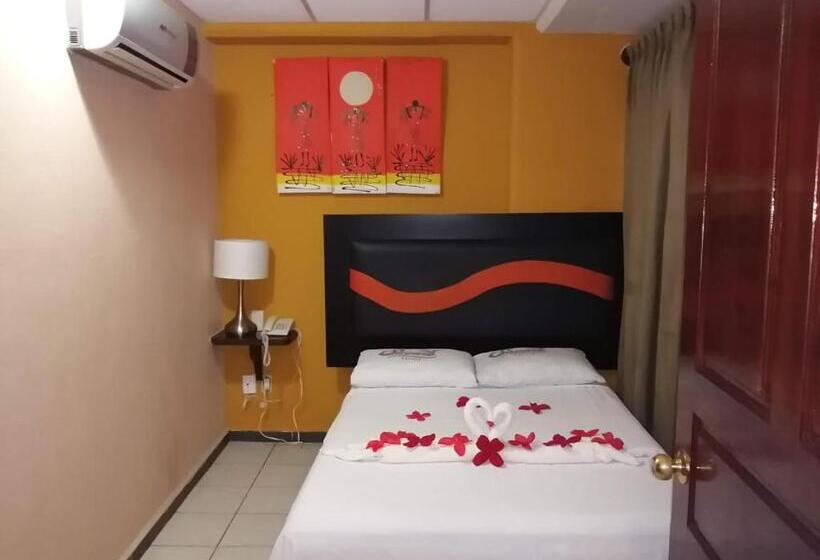 标准间, Tradicional Savaro Sa De Cv