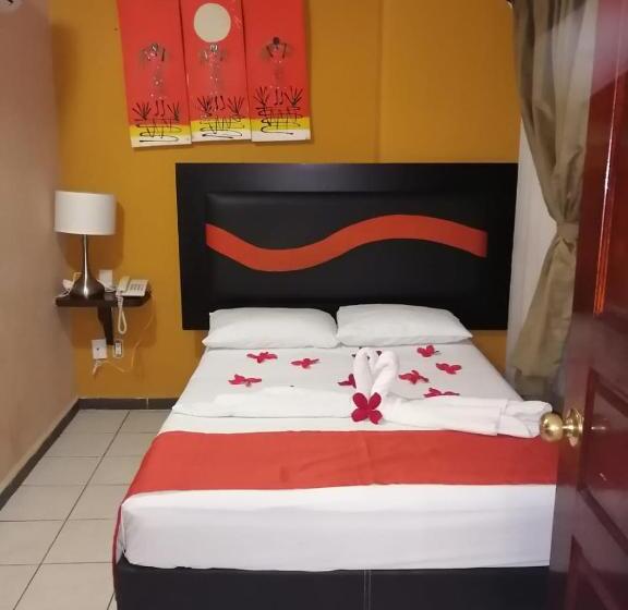 标准间, Tradicional Savaro Sa De Cv