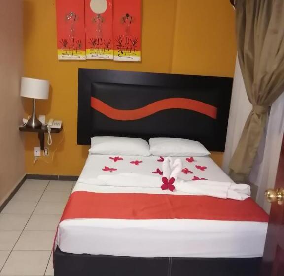 标准间, Tradicional Savaro Sa De Cv