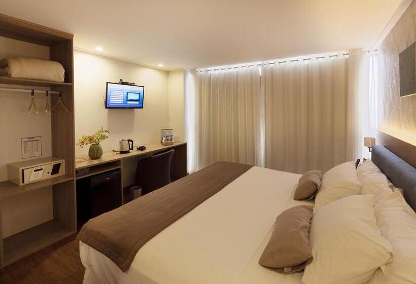 デラックススイート, Tryp By Wyndham Varginha Cafe Royal