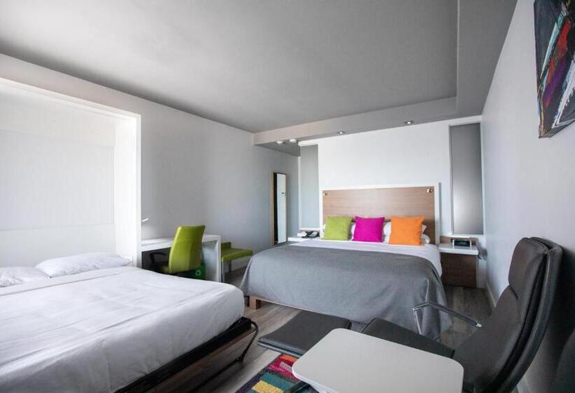 غرفة قياسية سرير كينج, V