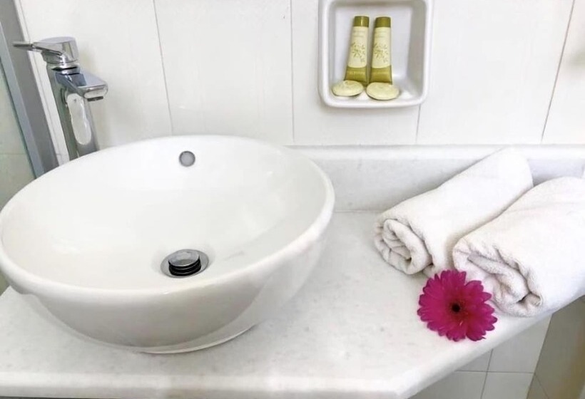 サイドオーシャンビュースタンダードルーム, King A