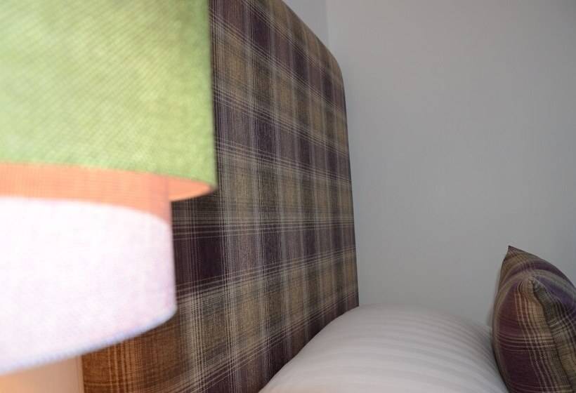 חדר סטנדרט יחיד, Edinburgh 37