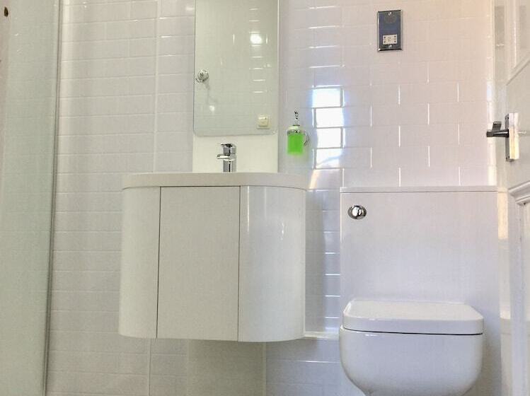 חדר סטנדרט, Edinburgh 37