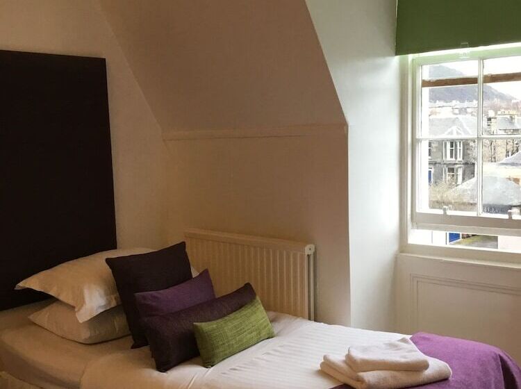 חדר סטנדרט, Edinburgh 37