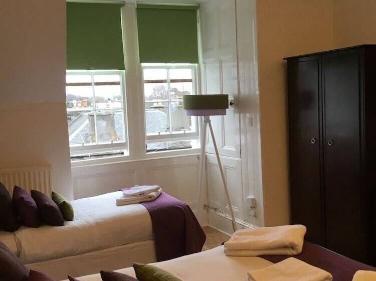 חדר סטנדרט, Edinburgh 37