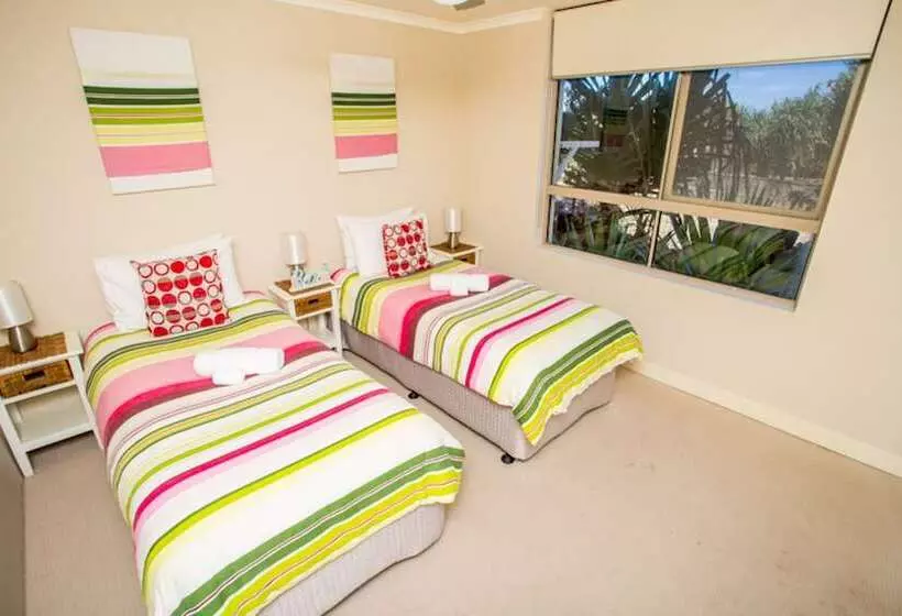 آپارتمان 2 خوابه, Sanctuary Beach Resort
