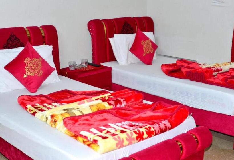 اتاق اکونومی, Royal Galaxy Lodge