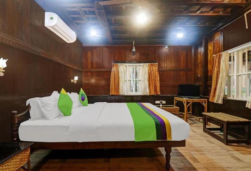 חדר סופריור, Treebo Trend God S Own Country Ayurveda Resorts