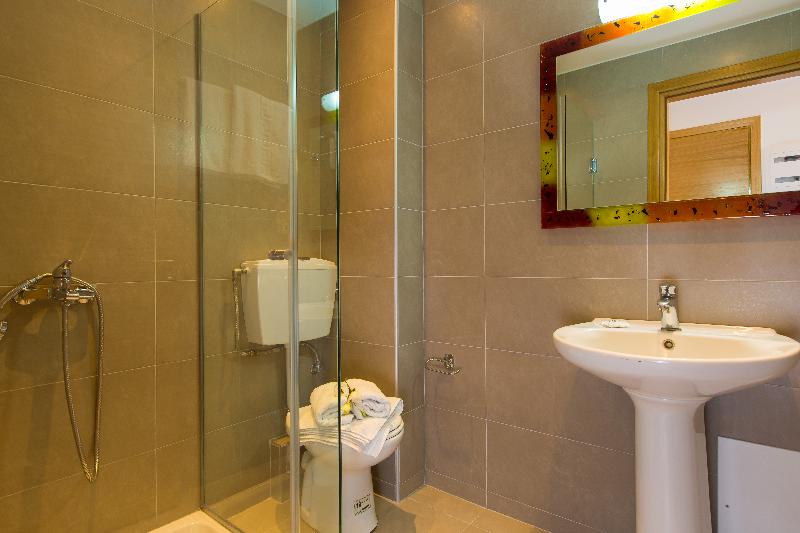 Студия Superior, Eltina