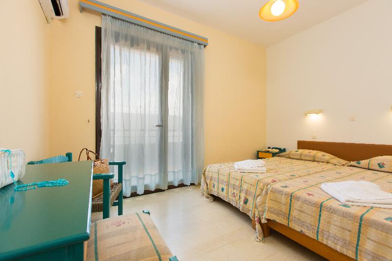 شقة غرفة واحدة, Eltina