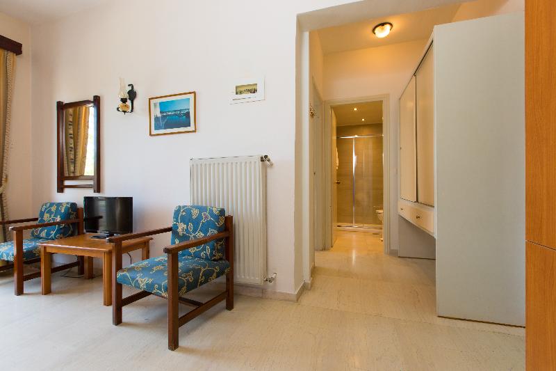 Апартаменты 1 Спальня, Eltina