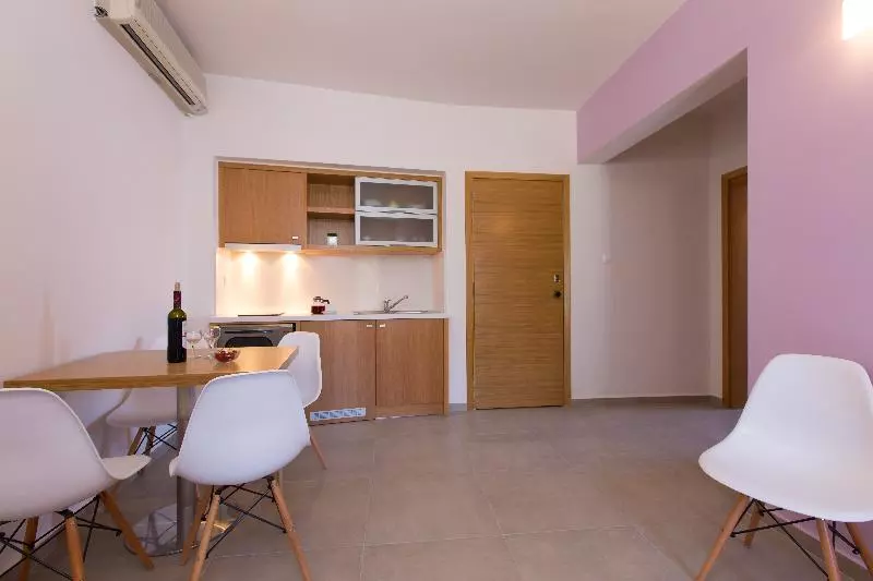 Appartement Supérieur 2 Chambres, Eltina