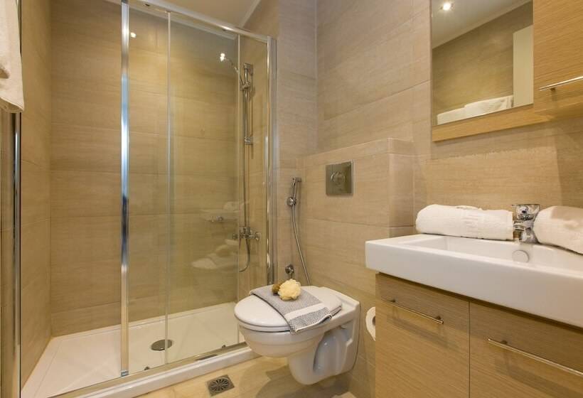 شقة سوبريور غرفة واحدة, Eltina