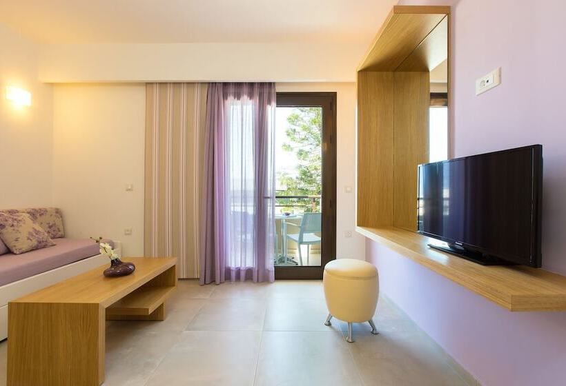 带1个卧室的高级公寓, Eltina