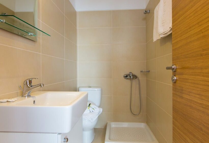 Номер Superior, Eltina