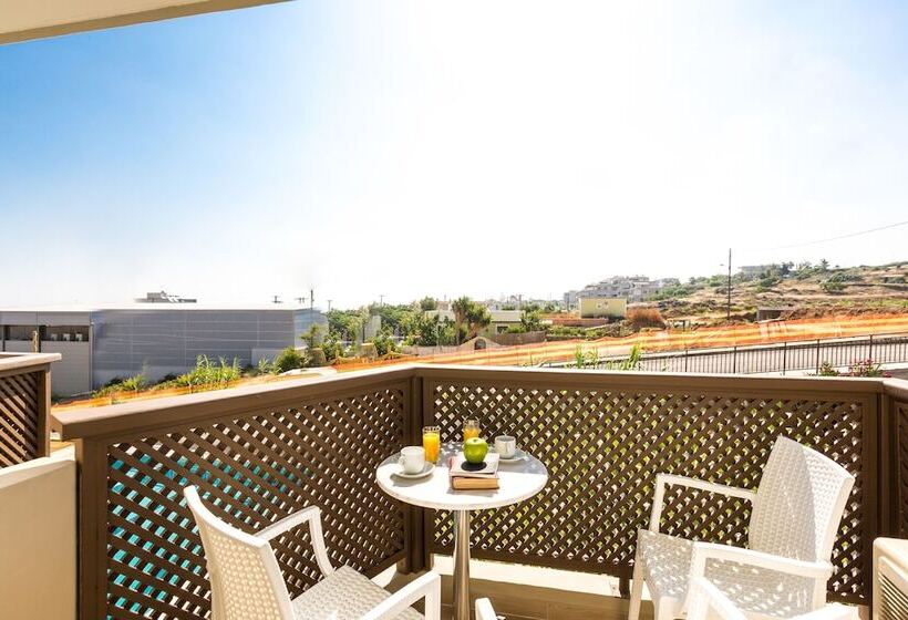 Студио Superior Вид на Бассейн, Eltina