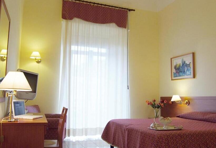 חדר סטנדרט, Adria