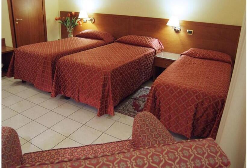 חדר סטנדרט לשלושה, Adria