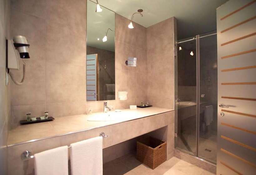 Люкс, Albergo Cantine Ascheri