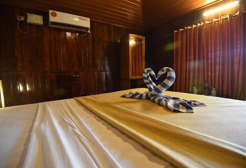 Standard-huone Puutarhanäkymä, Bluewater Beach Resort